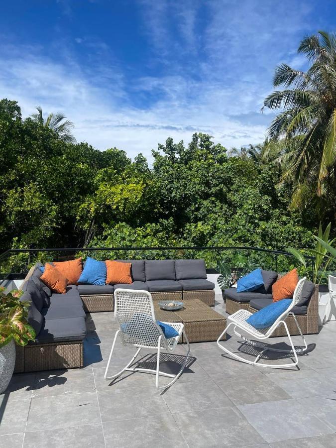 Hotel Unwind Dhigurah Dhigurah  Exteriér fotografie